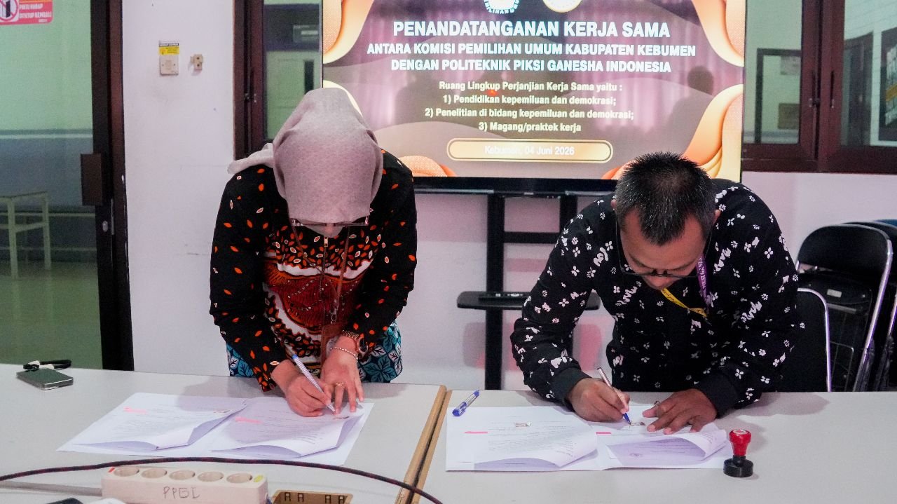 Gambar KPU Kabupaten Kebumen dan Politeknik Piksi Ganesha Indonesia Teken Kerja Sama, Perkuat Pendidikan Demokrasi dan Program Magang Mahasiswa